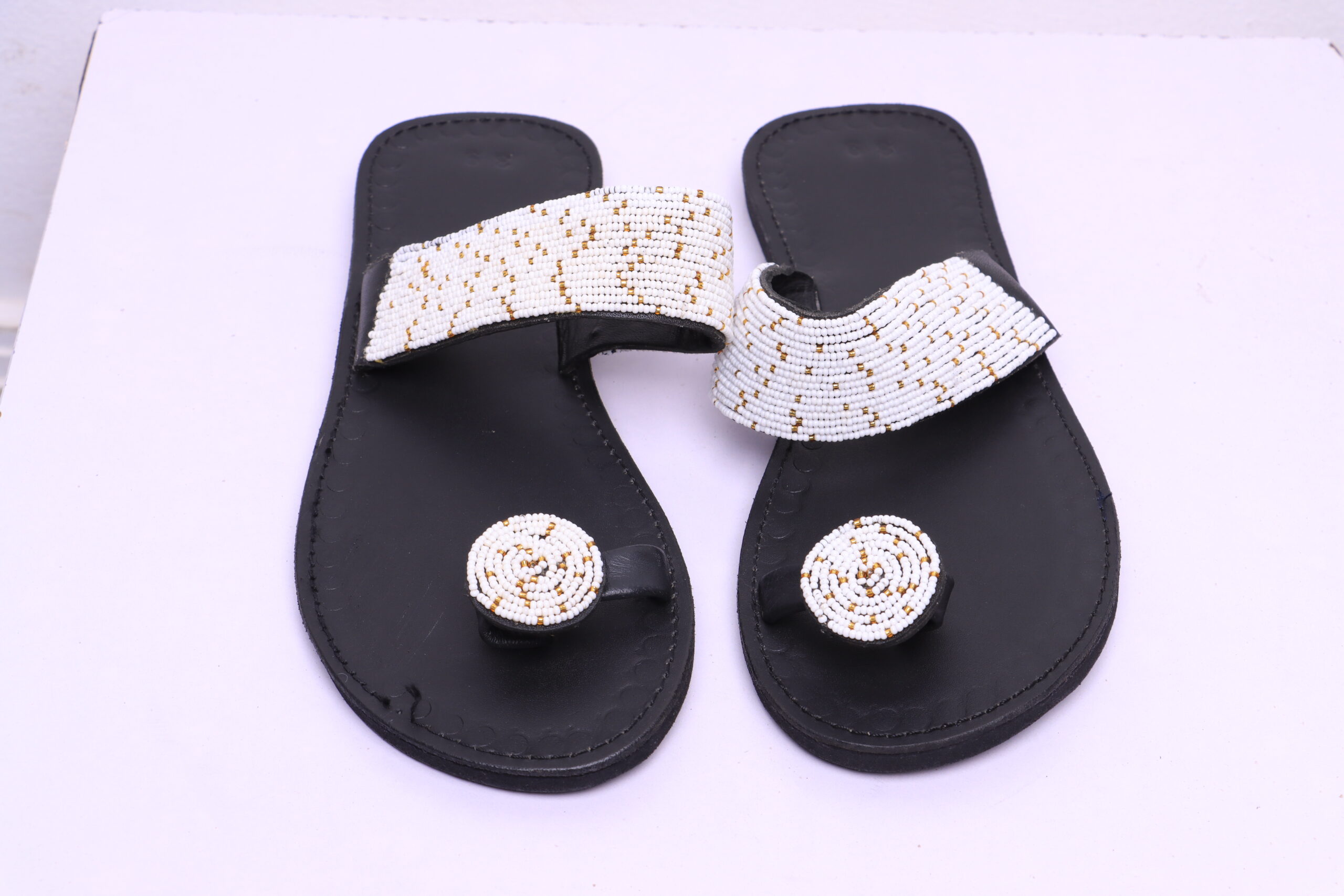 Beaded Masai Sandals for Ladies - Image 9