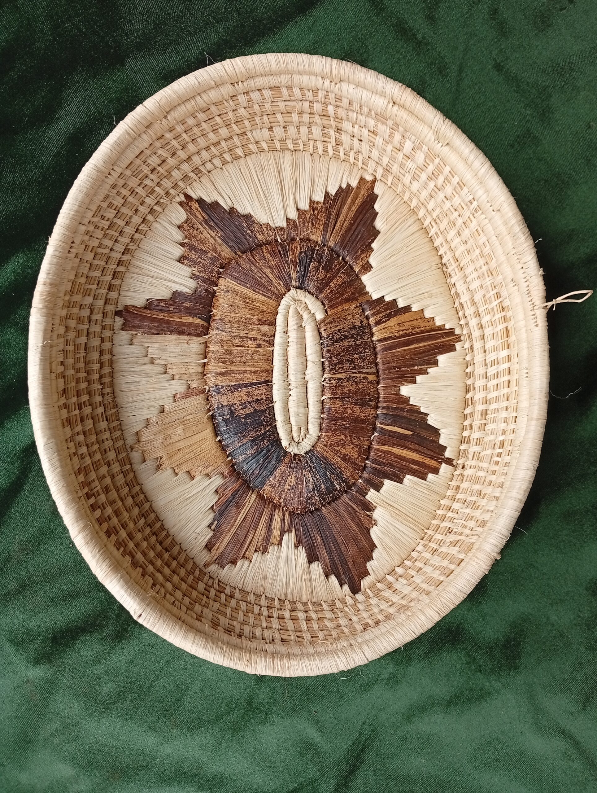 Woven/Banana fiber decors