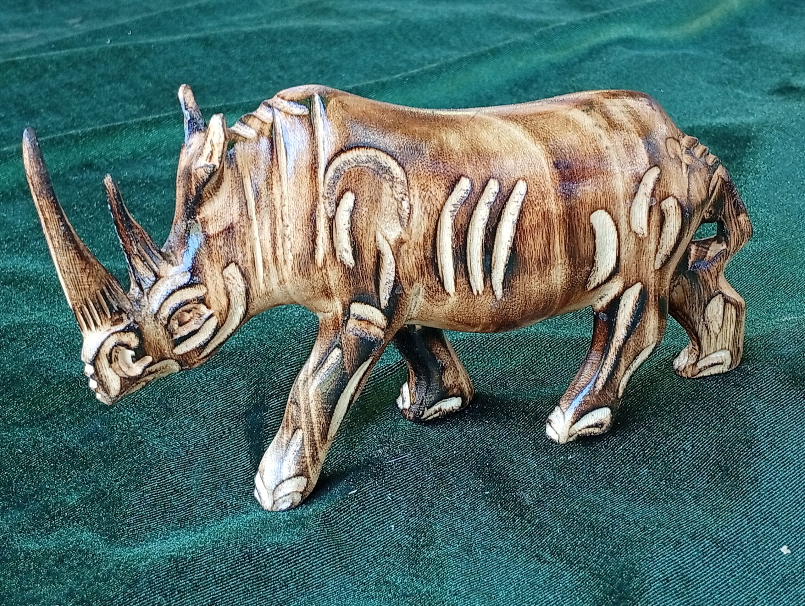 Wood-Curved Animals/Sculpures - Image 6